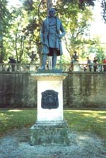 Heldenberg - La statue de Radetzki. (Photo : R. Ouvrard)